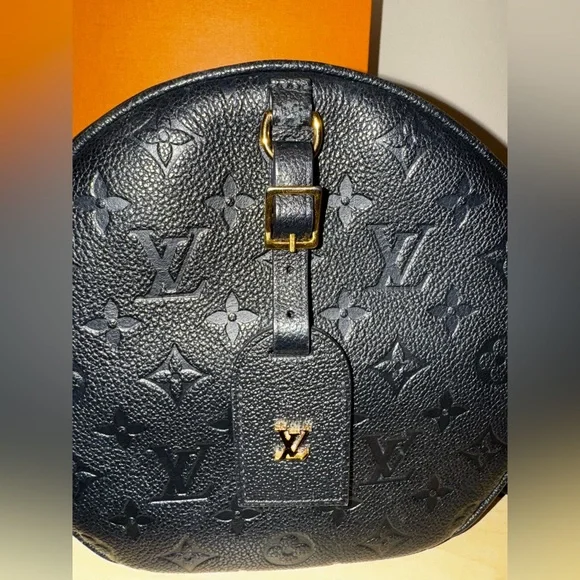 Louis Vuitton boite chapeau MM - Picture 3 of 8